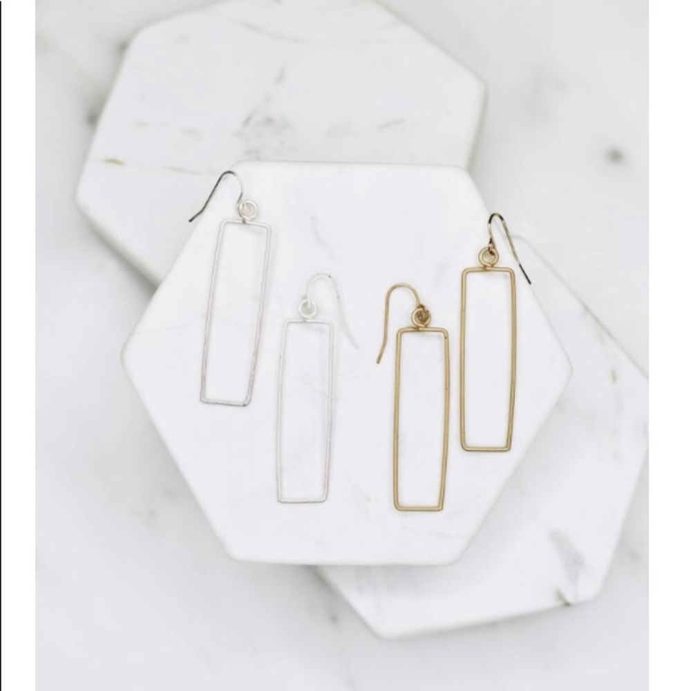 Carissa Silver Metal Rectangular Earrings